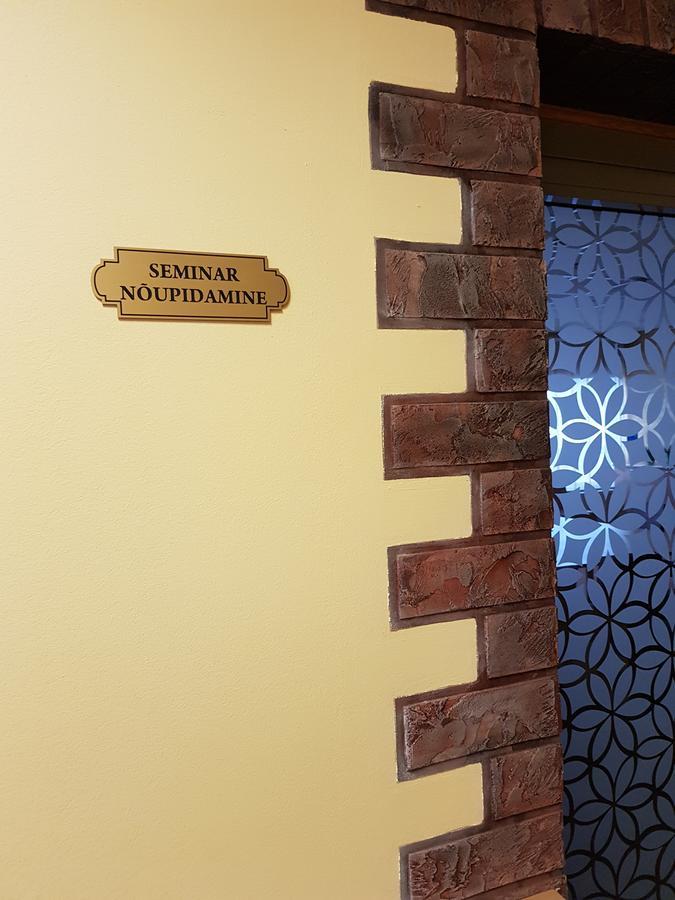 Hotell Wironia Jõhvi Esterno foto